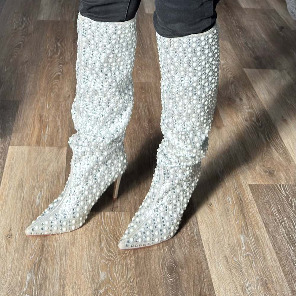 Azalea Wang Silver Lynlee Sparkling crystals and pearly beads Knee High Boots 8